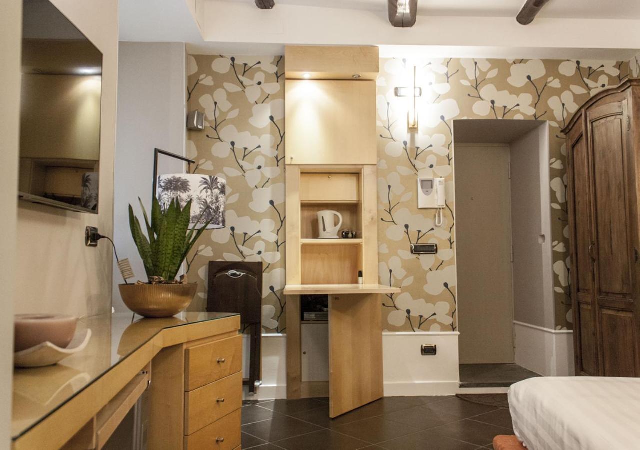 Relais Santa Chiara Lejlighed Napoli Eksteriør billede